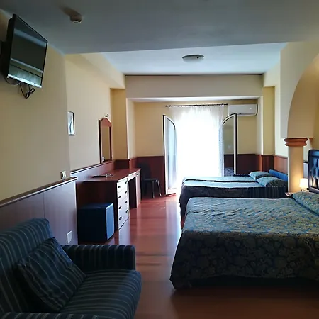 Hotel Nike Giardini Naxos