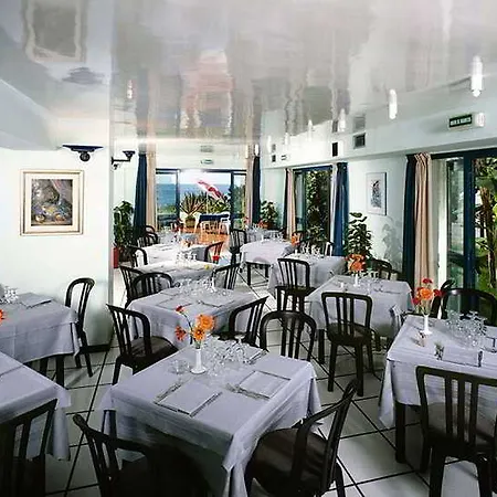 Nike 4* Giardini-Naxos