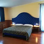 Готель Nike 4*