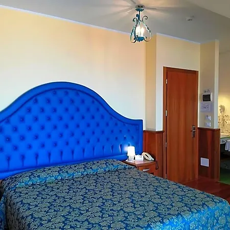 Nike Hotel Giardini Naxos