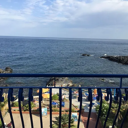 Nike Hotel Giardini Naxos