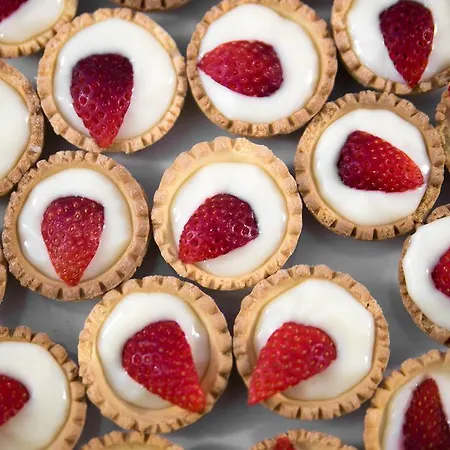 耐克酒店 酒店 贾迪尼-纳克索斯