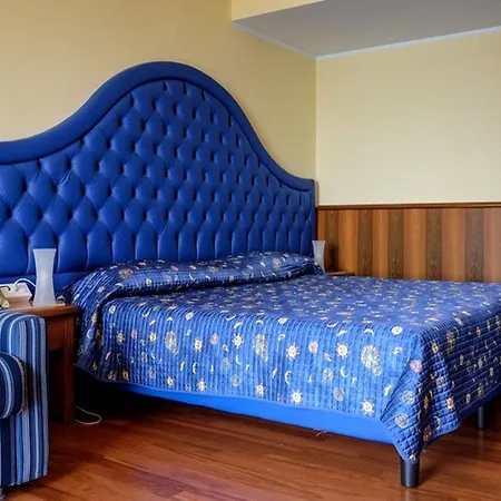 Hotel Nike 4*